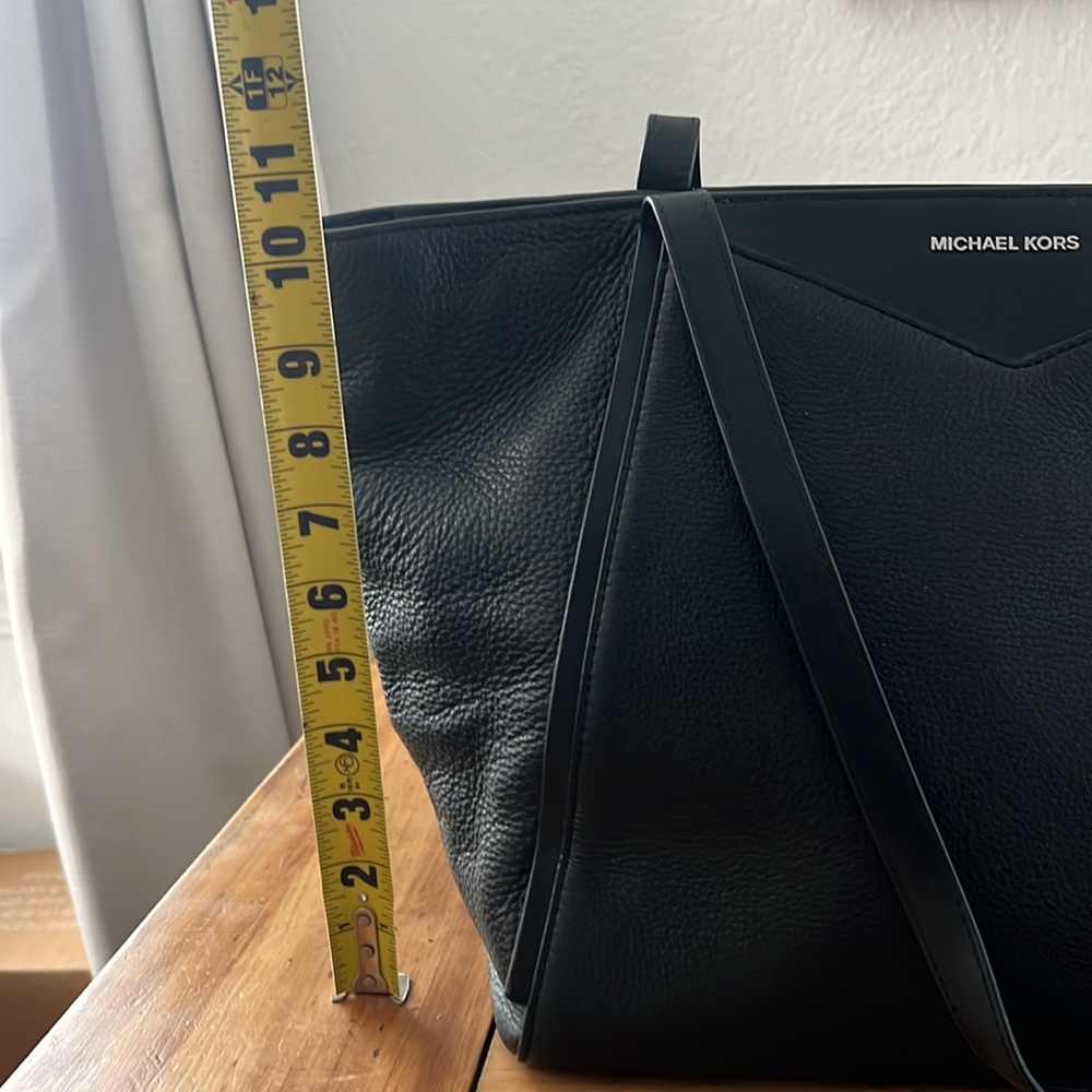 Michael Kors Whitney Pebbled tote - Picture 9 of 14